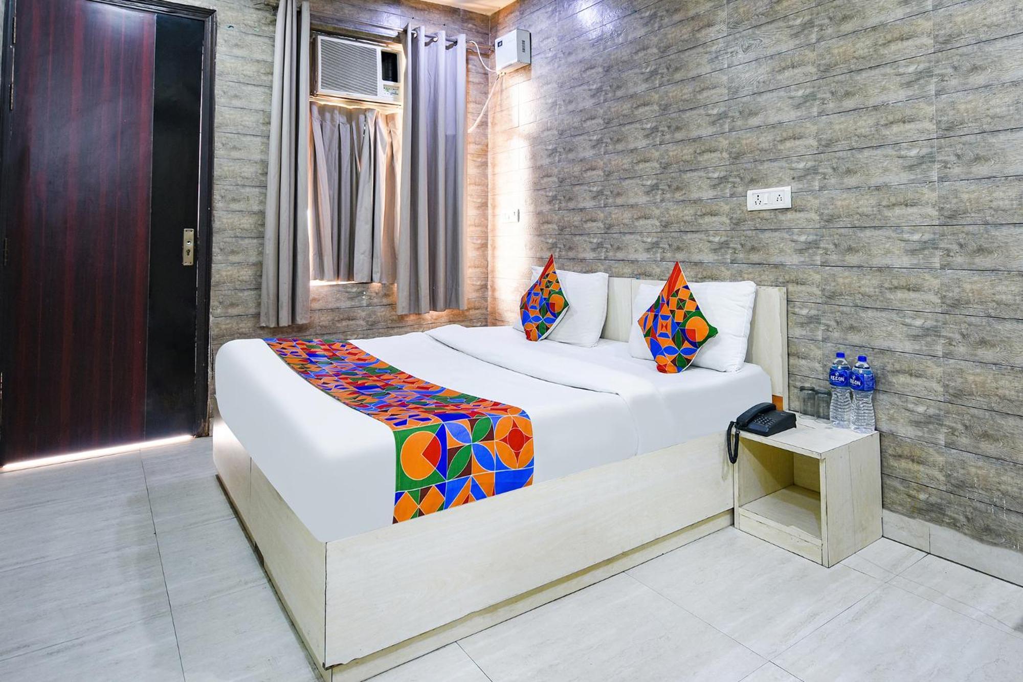 Fabhotel Model Town 3* New Delhi
